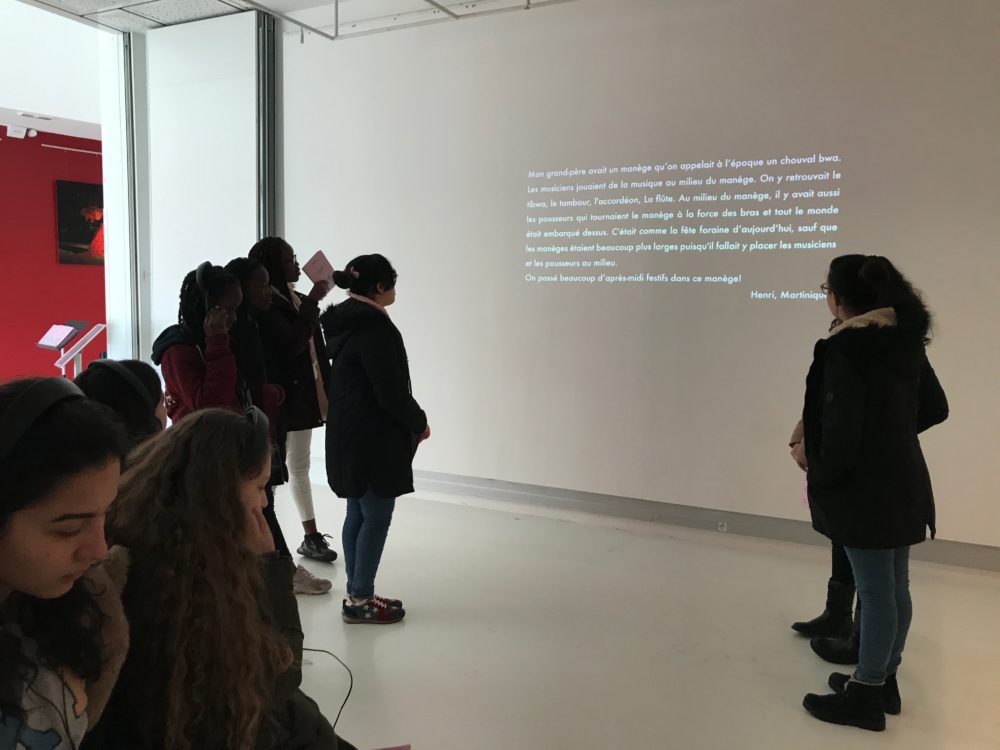 les élèves du Collège Gutenberg découvrent l'île qu'ils ont participé à créer